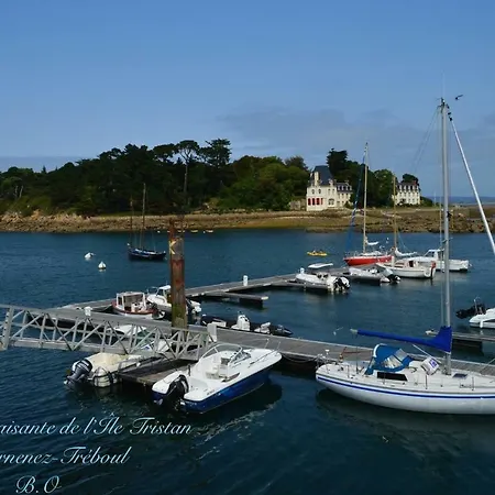Le Clos Des Agapanthes Plogonnec