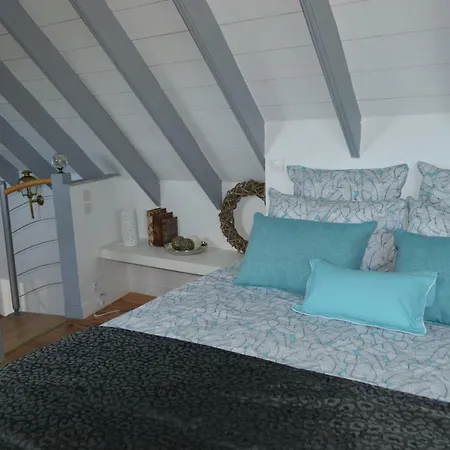 Le Clos Des Agapanthes Hébergement de vacances Plogonnec